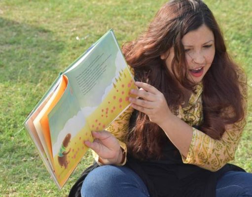 Lolita Cuentacuentos sensibilizando a través de la lectura
