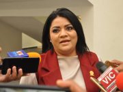 Descarta Úrsula solicitar licencia para hacer campaña