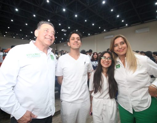 “Geño” y Maki van por titulación profesional gratuita