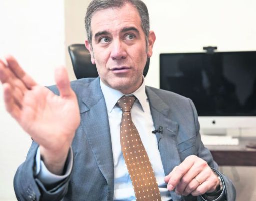 INE investiga a Córdova por 400 mdp; revira: hay intención política
